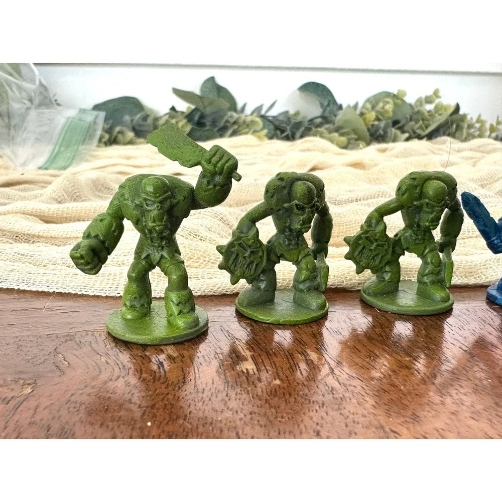 5 Moose Crossbows & Catapults‎ green blue orc figures